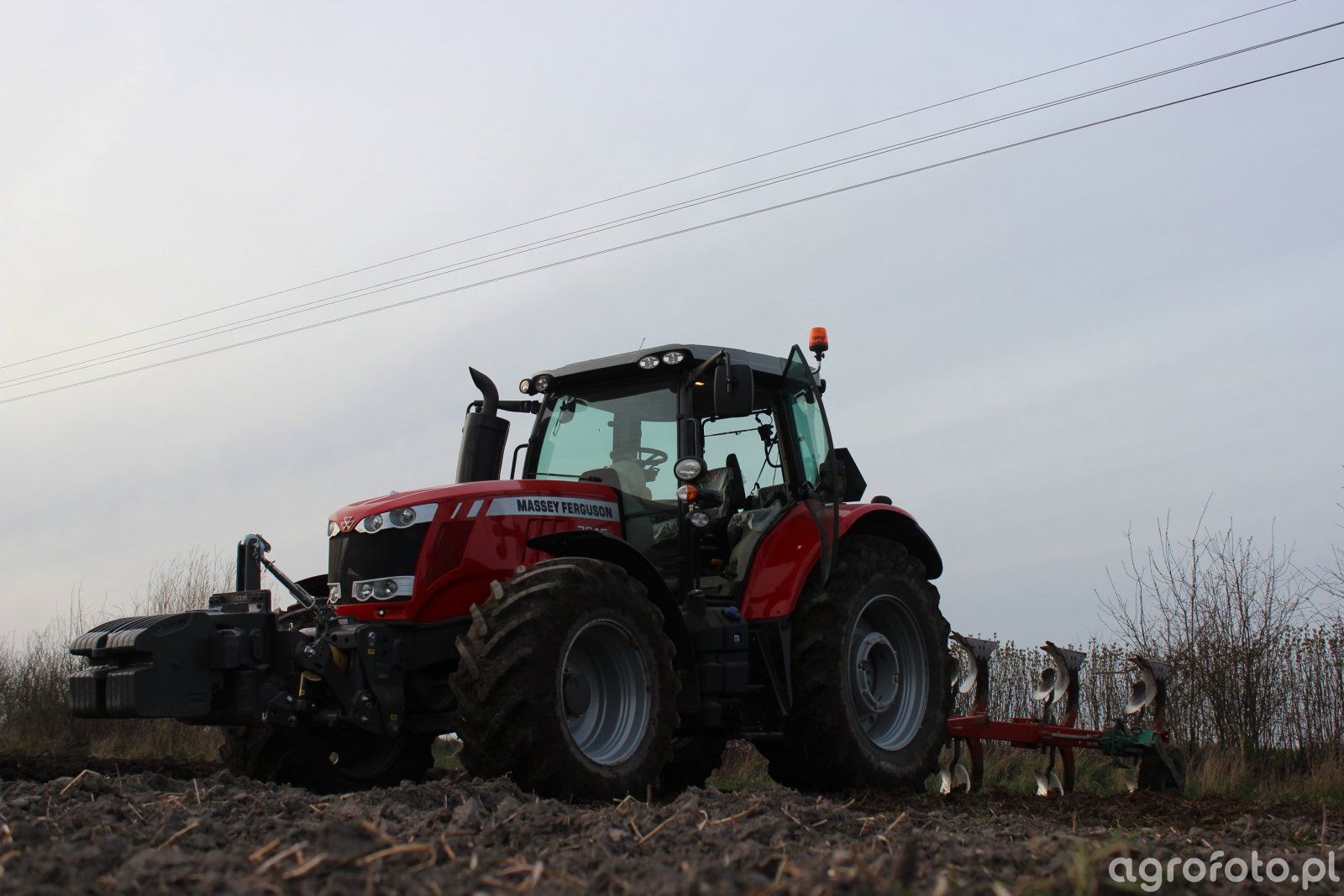 Massey Ferguson 7615 & Kverneland EM100