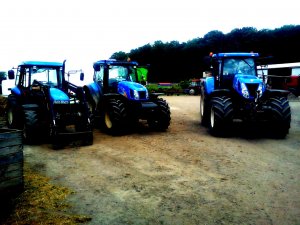 New Holland T7040 , New Holland T6030 i New Holland TD80D