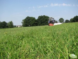 Farmtrac 665 DT & Kuhn GMD 55 Select