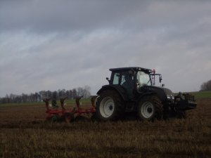 Valtra N111e + Unia Ibis LS Premium Long 3+1