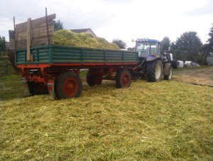 New Holland TD5030