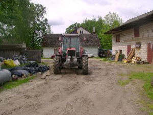 Massey Ferguson 3115 + akpil