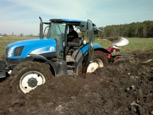 New Holland Ts130