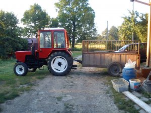 Władimirec T25 + Przyczepa jednoosiowa