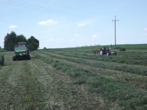 Ursus C-330 + Kuhn Ga300 & Ursus 914 + Sipma Farma II