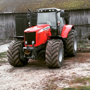 Massey ferguson 6490