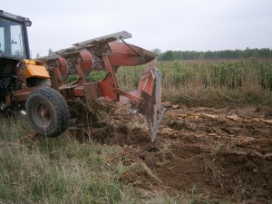 Pług -- ścięte zabezpieczenia