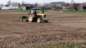 Ursus C-385 + Amazone