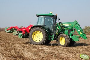 John Deere 5090R & Unia Ares TL