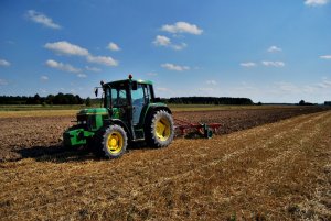 John Deere 6200 + AgroMasz PJ4