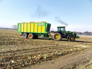 John Deere 7820 + Joskin Silo-SPACE