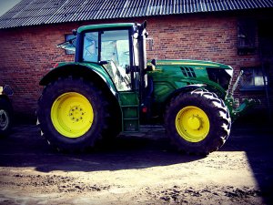 John Deere 6150M