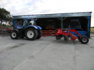 New Holland T6070