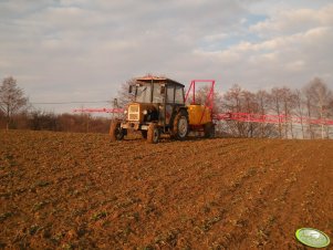 Ursus C-330 + Opryskiwacz  1200L 