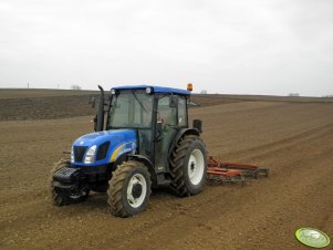 New Holland T4020 + Agregat 2,5