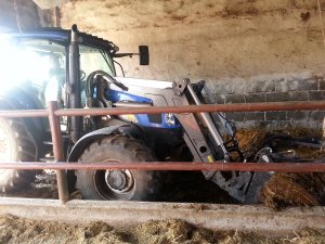 New Holland T6010