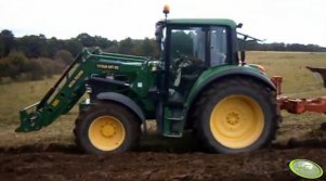 John Deere 6330