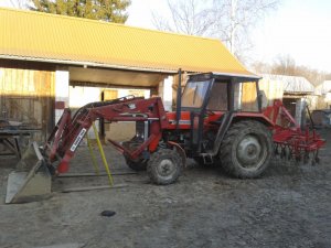 Massey Ferguson 235 + Quicke