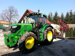 John Deere 6125R