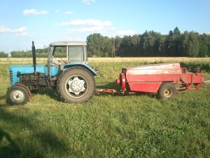 Zetor 3011 i New holland 366