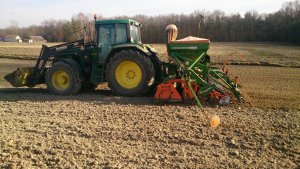 John Deere 6910 + Amazone ADP 402 Airstar Profi