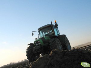 Deutz-Fahr Agrofarm 100 + brony