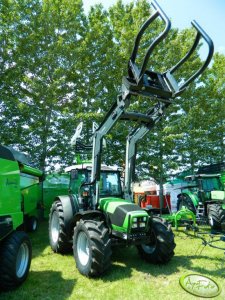 Deutz Fahr Agrofarm 410 + Quicke Q46