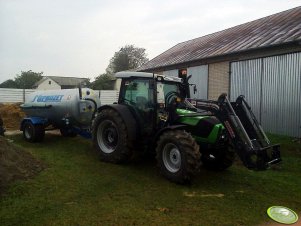 Deutz Fahr Agrofarm 410 + Stoll FZ 10 & Meprozet PN 40/2 4300l