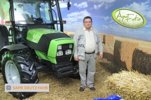 Deutz-Fahr AgroPlus 310 - C0054.jpg