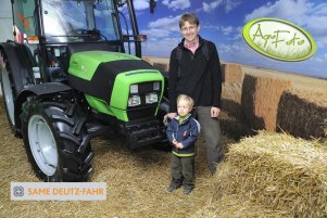 Deutz-Fahr AgroPlus 310 - C0164.jpg