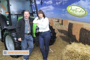 Deutz-Fahr AgroPlus 310N0013.jpg