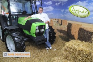 Deutz-Fahr AgroPlus 310N0026.jpg