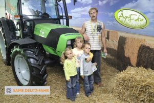 Deutz-Fahr AgroPlus 310N0200.jpg