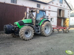 Deutz Fahr Agrotron M600 + pług TUR Vario 5