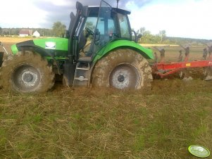 Deutz-Fahr Agrotron M620 + Kverneland ED 100 5-skibowy