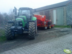 Deutz Fahr Agrotron M650 i Vaderstad Spirit 400