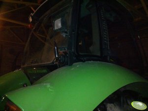 Deutz Fahr Agrotron M650 z anteną CB
