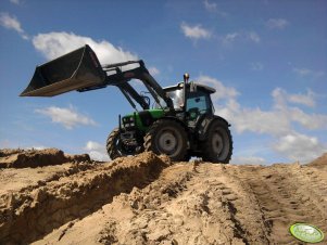 DF Agrofarm 410 + Stoll