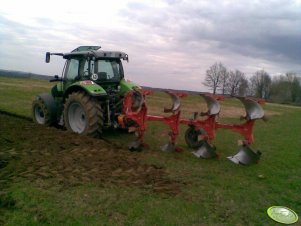 DF Agrotron K410 + Kuhn