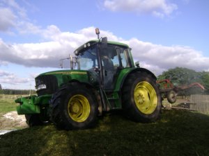 John Deere 6420