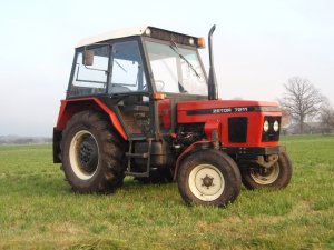 Zetor 7211