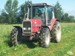 Massey Ferguson  3065