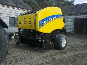 New Holland Roll-Belt 150