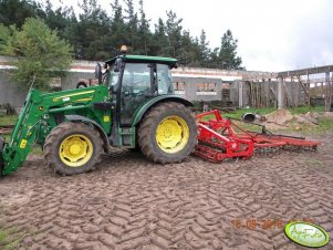John Deere 5100R