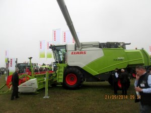 Claas Tucano 570