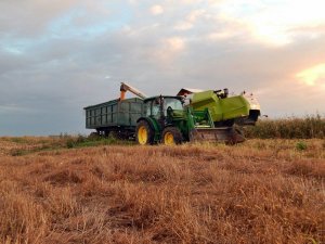 John Deere 5720