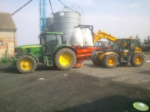 JD 6630 + Rauch MDS 936 , JCB 530-70