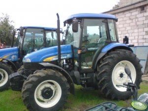 New Holland TD95D