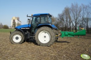 New Holland TM 125 