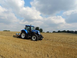 New Holland T6070 PC + Unia Cut 3,2